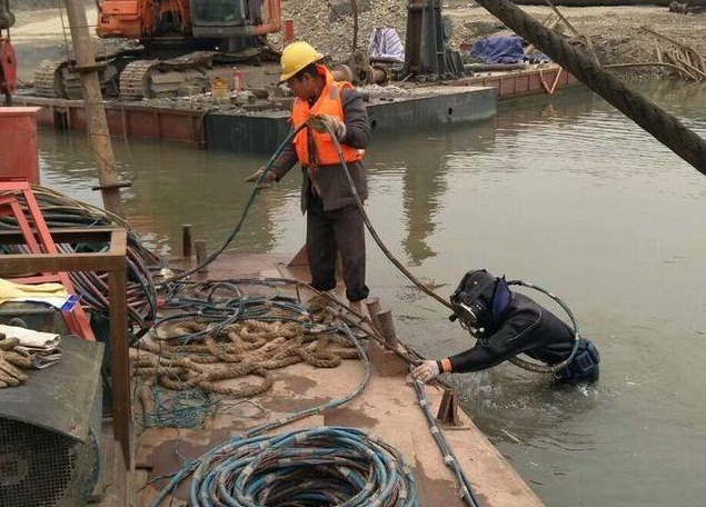 沧源潜水封堵打捞
